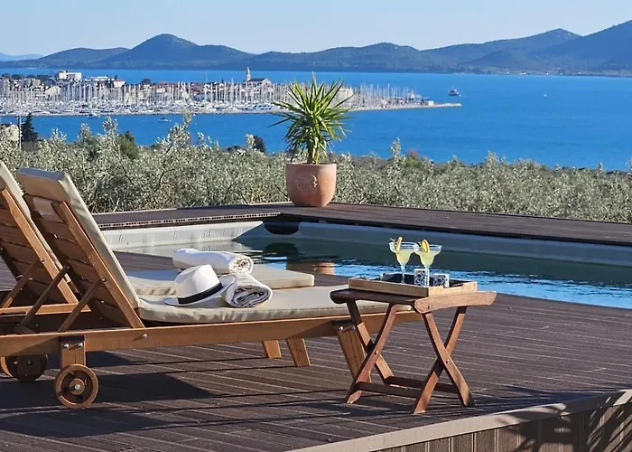 Magic View Villa *